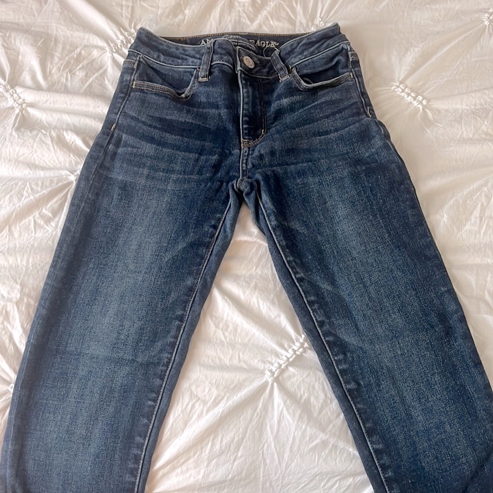 american eagle dark wash skinny jeans